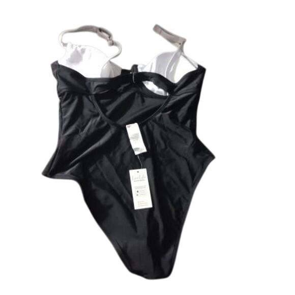 Cupshe Black and White One-Piece Swimsuit - Picture 2 of 3